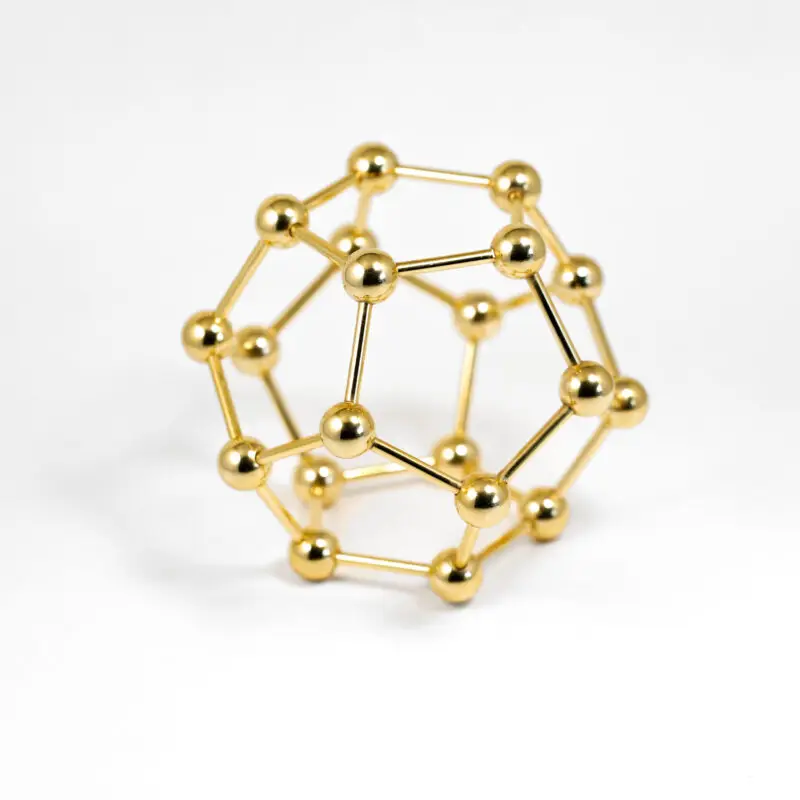 Structure du dodécaèdre avec ses pentagones réguliers