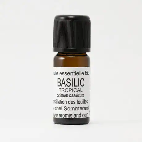 Flacon d' Huile Essentielle de Basilic Tropical Bio ( Ocimum basilicum ) , distillation pure et biologique.