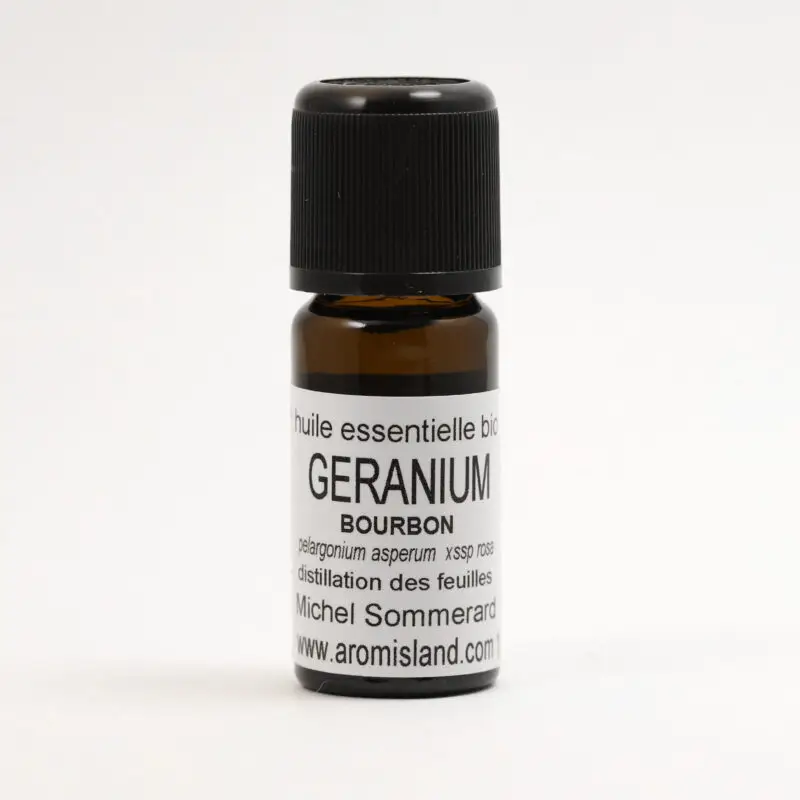 Flacon d’Huile Essentielle de Géranium Bourbon Bio (Pelargonium graveolens), distillation pure et biologique.