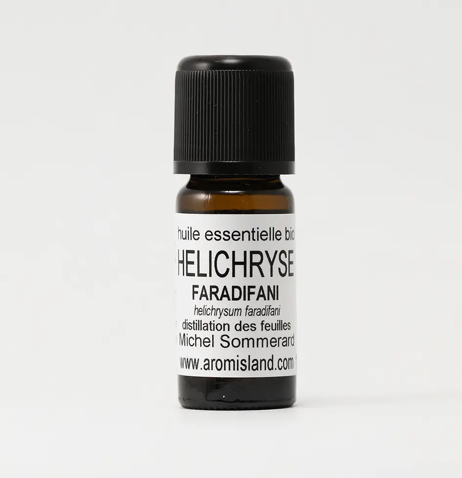 Flacon d’Huile Essentielle d’Hélichryse Faradifani Bio (Helichrysium faradifani), distillation pure et biologique.